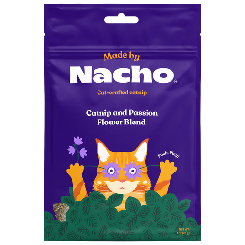 Made By Nacho Catnip & Passion Flower Blend Cat Treats (1 oz)